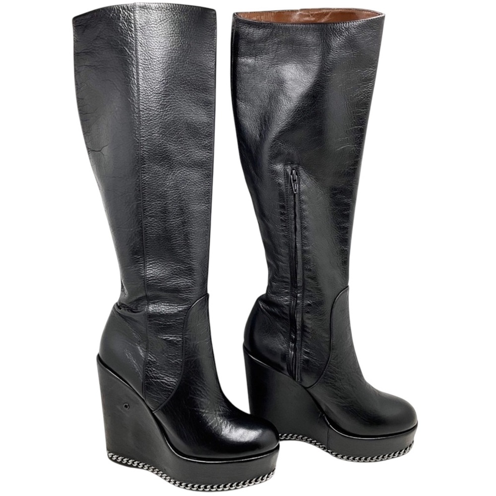 {RITCH ERANI NYFC} Black Leather Wedge Boots with Chain Detail